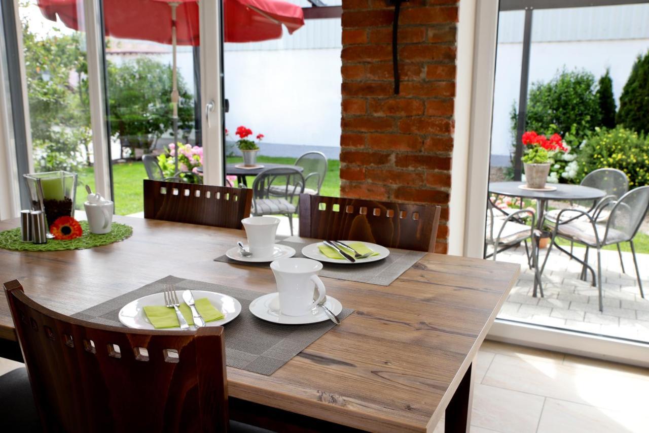 Lohauserhof - Biohof Und Hotel Röhrmoos Kültér fotó