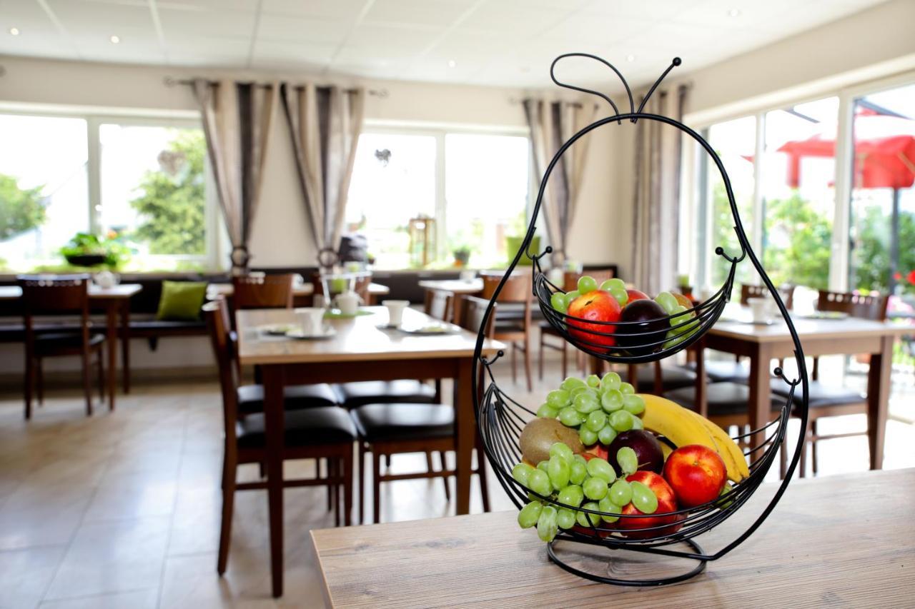 Lohauserhof - Biohof Und Hotel Röhrmoos Kültér fotó